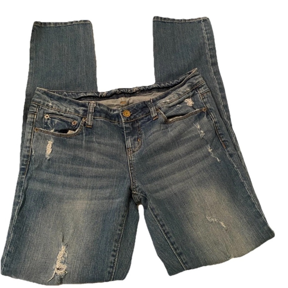 American Eagle distressed Jeans